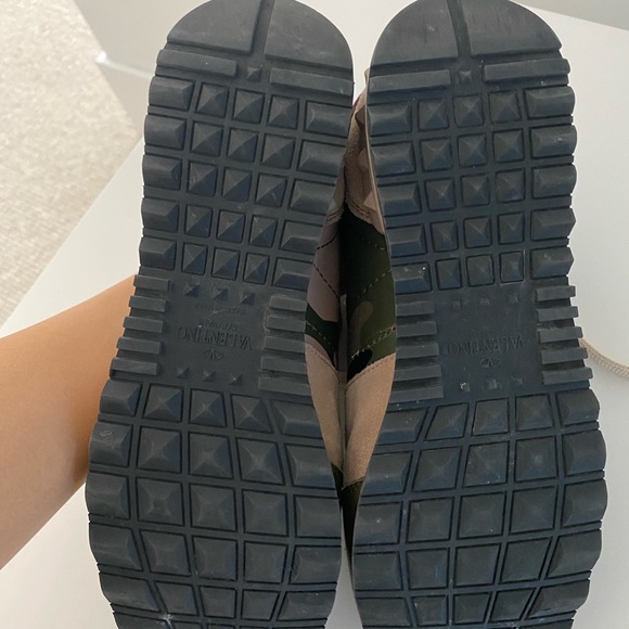 Valentino camouflage sneakers - Picture 7 of 8